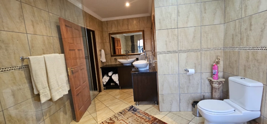 4 Bedroom Property for Sale in Birdwood Estate North West